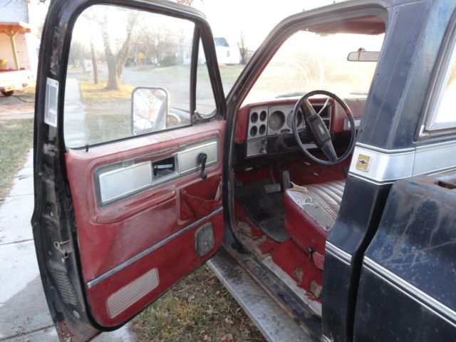 1978 Chevrolet C/K Pickup 1500 HAS ALL OF IT! - photo 13
