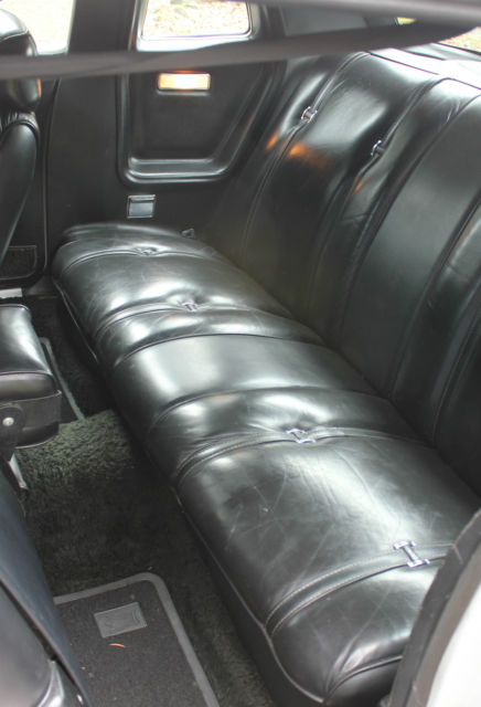 1978 Chrysler Cordoba Crown Coupe - photo 11