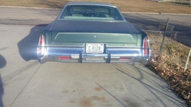 1978 Chrysler New Yorker - photo 2