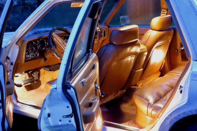 1978 Chrysler Town & Country 4 door - photo 13