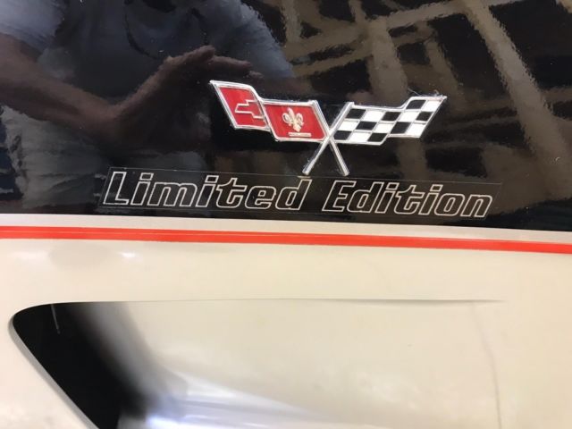 1978 Chevrolet Corvette 116 Miles Never Titled Indy Pace Car - photo 8