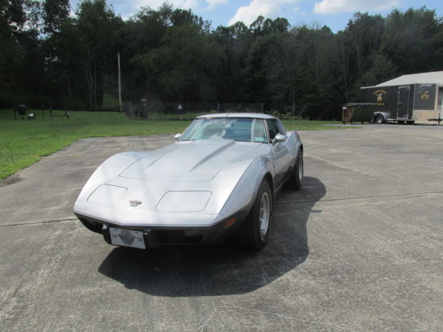1978 Corvette, 25th Silver Anniversary Addition with 58000 original miles 1978 Chevrolet Corvette Silver and Brown 25th Aniversery collors