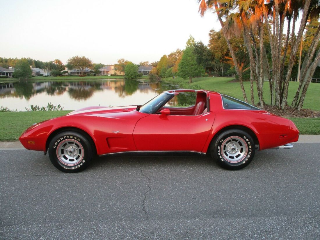 1978 CORVETTE 71,571 MILES SHOWROOM CLEAN INSIDE AND OUT METICULOUS OWNER 1978 Chevrolet Corvette CORVETTE
