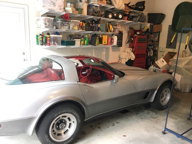 1978 Chevrolet Corvette 2 Door Coupe with T-tops