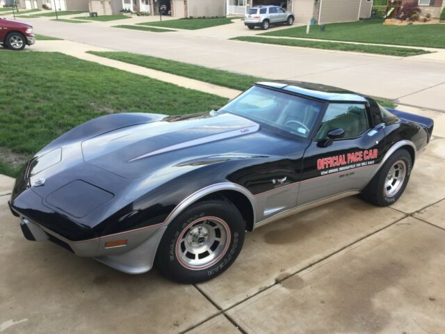 1978 Chevrolet Corvette Pace Car L82 - photo 3