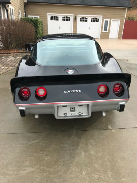 1978 Chevrolet Corvette - photo 3