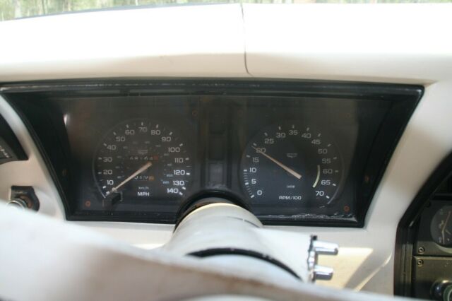 1978 Chevrolet Corvette Silver Anniversary - photo 11