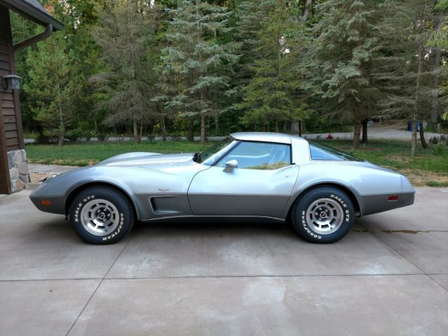 1978 CORVETTE SILVER ANNIVERSARY - 1,240 ORIGINAL MILES - L48/4 SPEED - SURVIVOR 1978 Chevrolet Corvette SILVER ANNIVERSARY