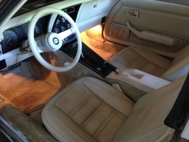 1978 Chevrolet Corvette Silver Anniversary - photo 11