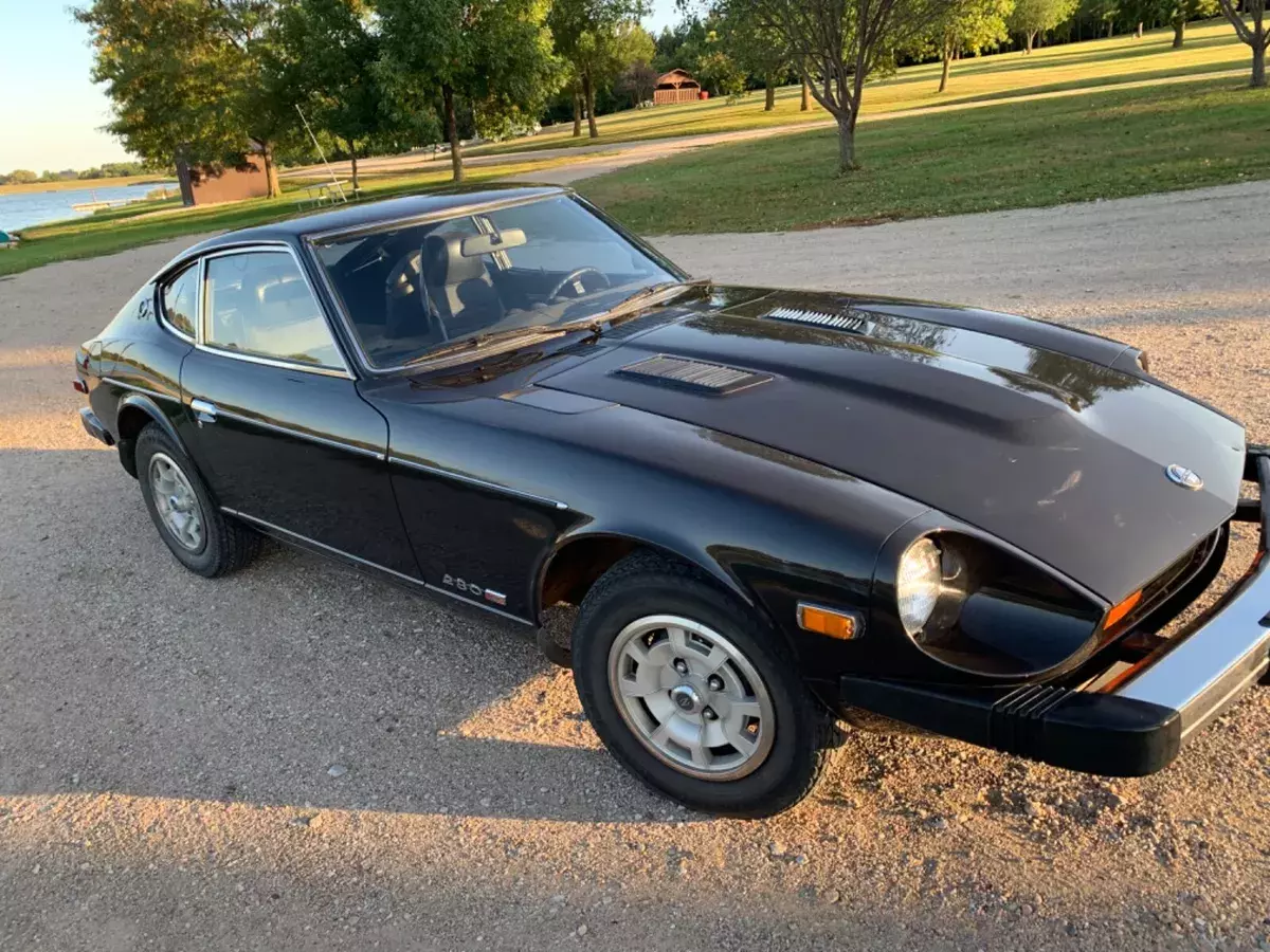 1978 Datsun 280Z Black Pearl 1978 Datsun Z-Series