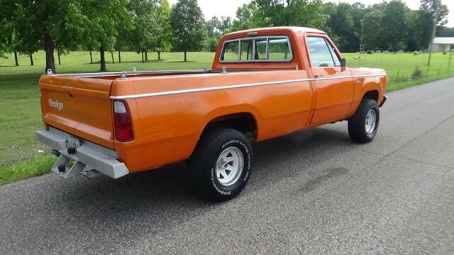 1978 Dodge Power Wagon RS - photo 4
