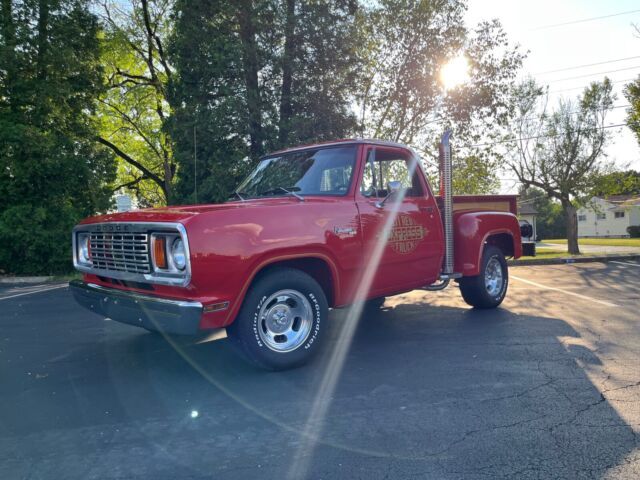 1978 Dodge D150 Little Red Express - photo 2
