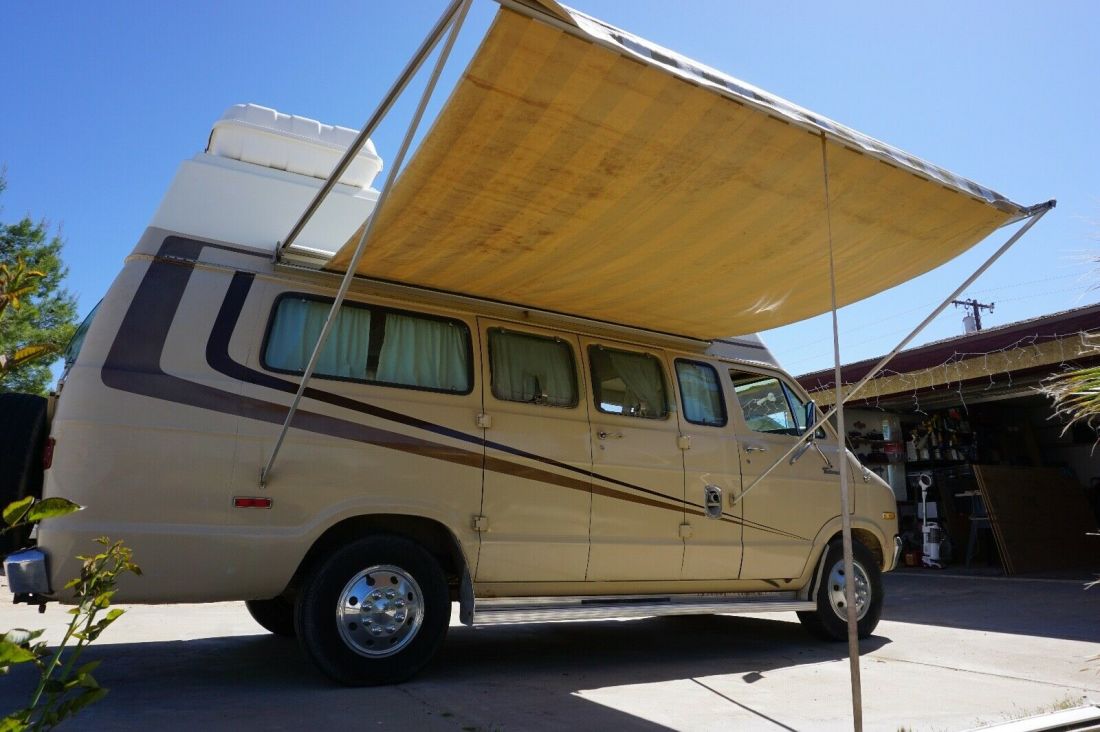 1978 dodge tradesman camper - Excellent driver 1978 Dodge B200 Van