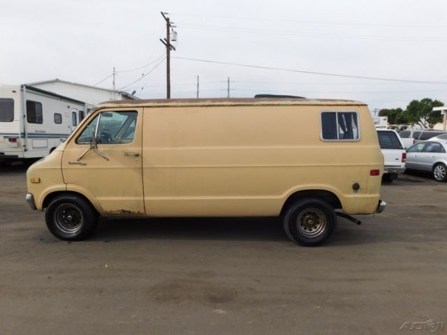 1978 Dodge Tradesman 200 - photo 4