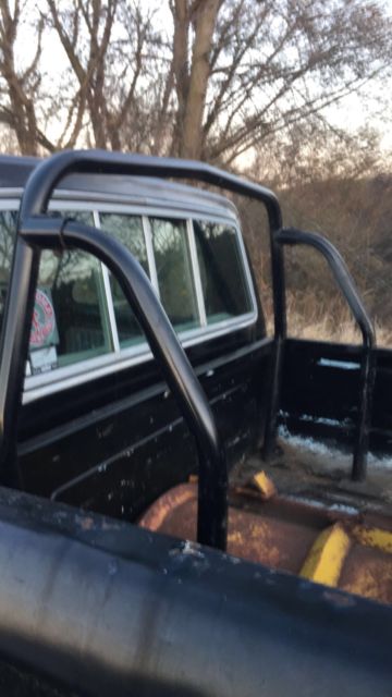 1978 f150 freewheeling factory roll bar / light bar. Open to offers 1978 Ford F-150