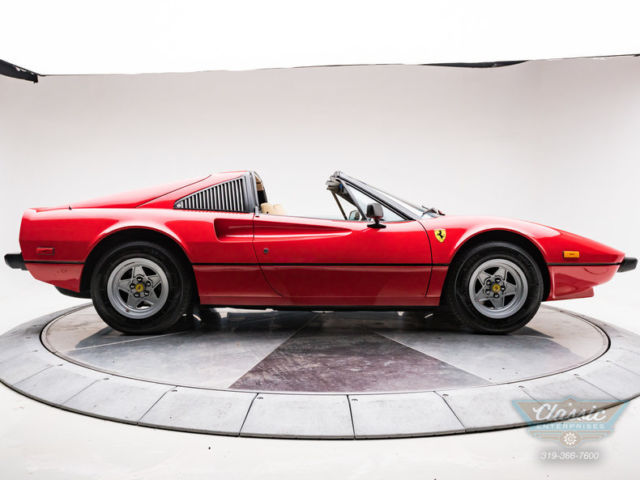 1978 Ferrari 308 Targa with ONLY 28k MILES - photo 3