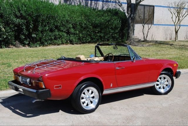 1978 Fiat 124 Spider - photo 2