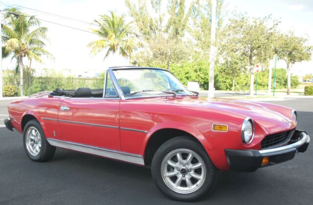 1978 Fiat 124 Spider Convertible - photo 2