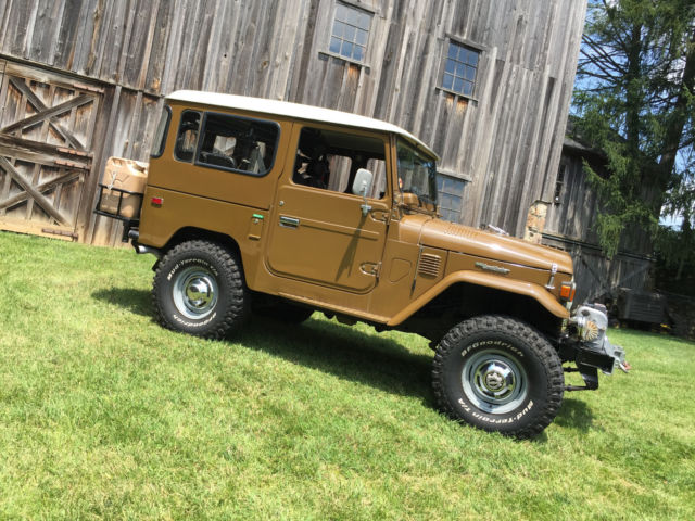 1978 Toyota Land Cruiser FJ40 - photo 2