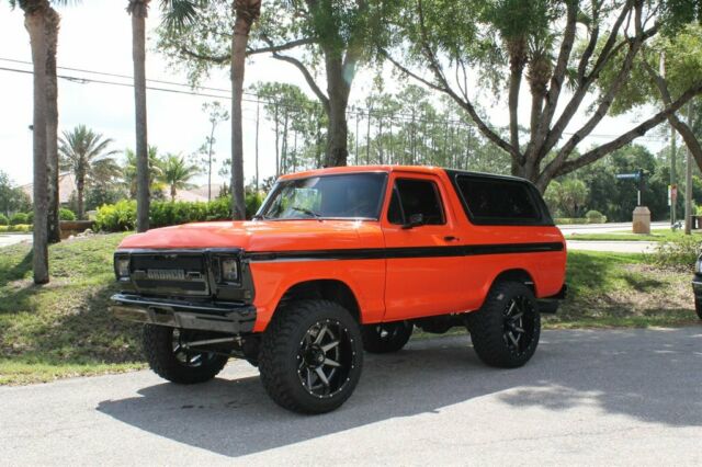 1978 Ford Bronco Custom - photo 2