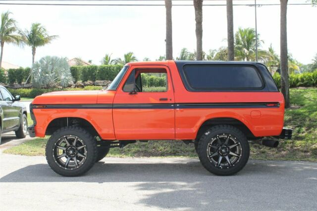 1978 Ford Bronco Custom - photo 3