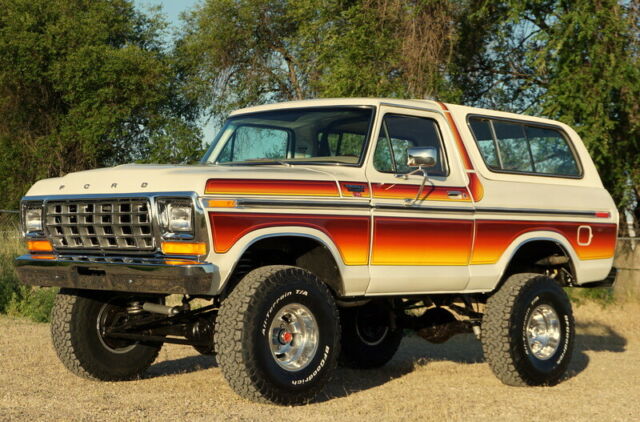 1978 Ford Bronco Ranger XLT, Free Wheeling Decal, Pearl Paint, Loaded 1978 Ford Bronco Ranger XLT