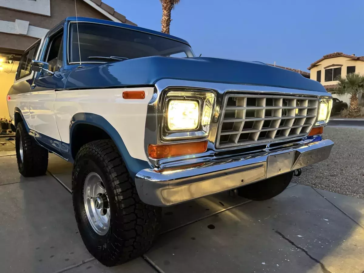 1978 Ford Bronco SUV Blue 4x4 1978 Ford Bronco 4x4