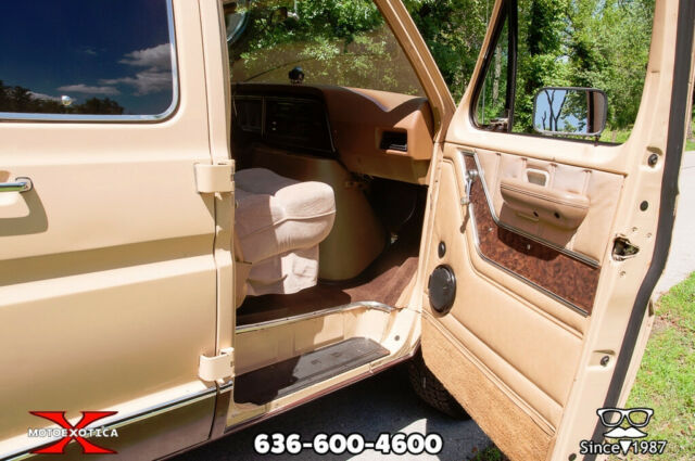 1978 Ford Econoline 250 Van - photo 13