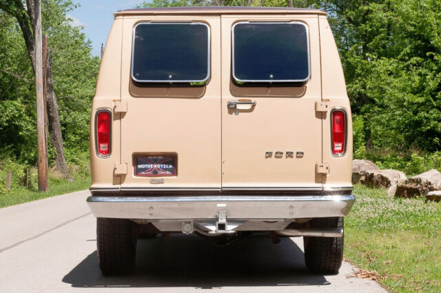 1978 Ford Econoline 250 Van - photo 4