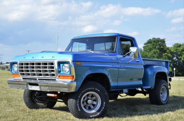 1978 Ford F-150 Custom Standard Cab Pickup 2-Door 5.8L 4x4 STEP SIDE 1978 Ford F-150