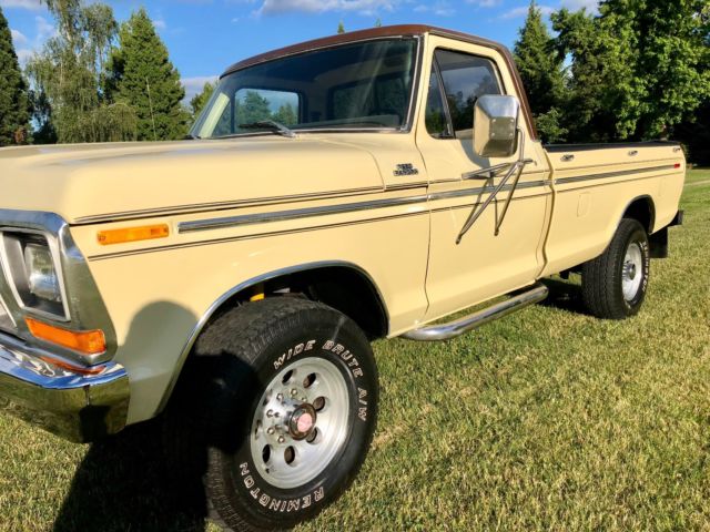 1978 Ford F-250 4X4 XLT 55,000 Original Miles - photo 9