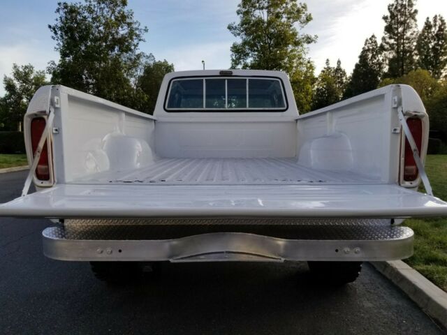 1978 Ford F-250 SUPER CAB 4X4 460 V8 RUNS AND LOOKS GREAT - photo 6