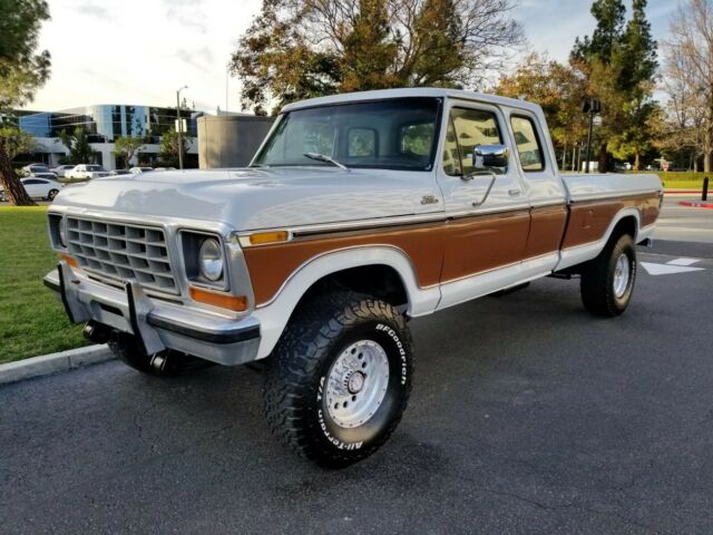 1978 Ford F-250 SUPER CAB 4X4 460 V8 RUNS AND LOOKS GREAT - photo 9