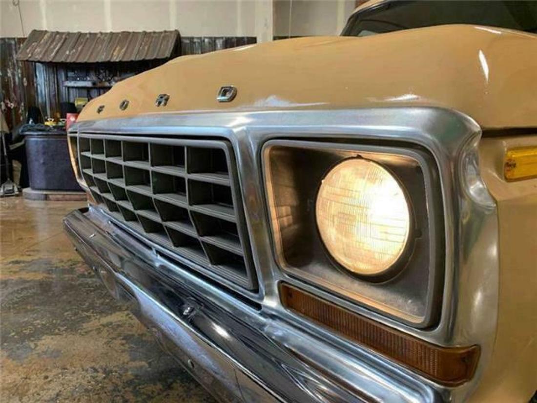 1978 Ford F-250 Super cab Custom - photo 5