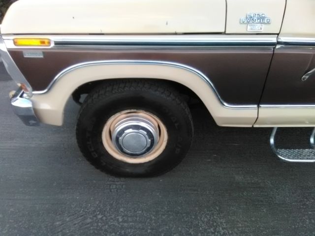 1978 Ford F-250 SUPER CAB - photo 4