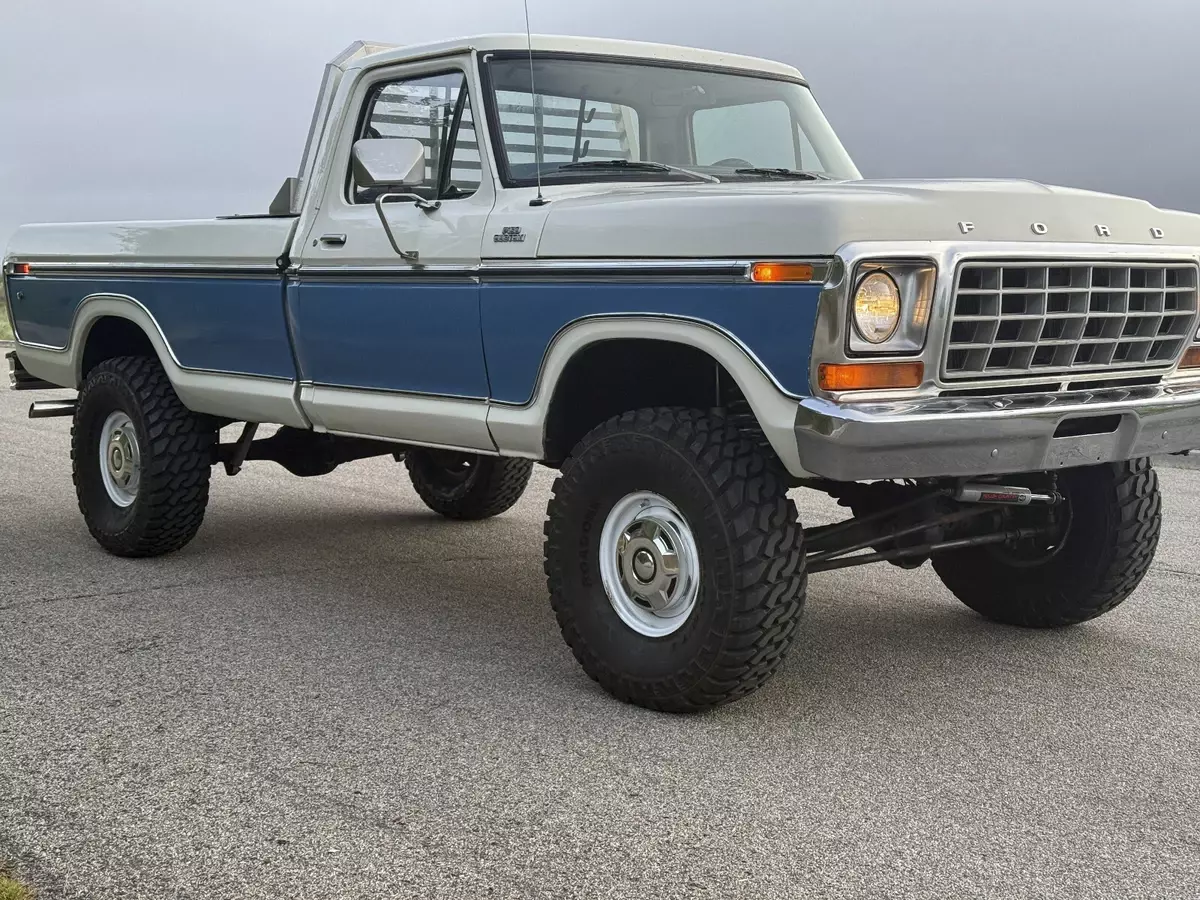 1978 FORD F150 4X4 OWNED BY 1 PERSON AND STORED IN DRY , 3 VIDEOS AND 100 PICS ! 1978 Ford F-150