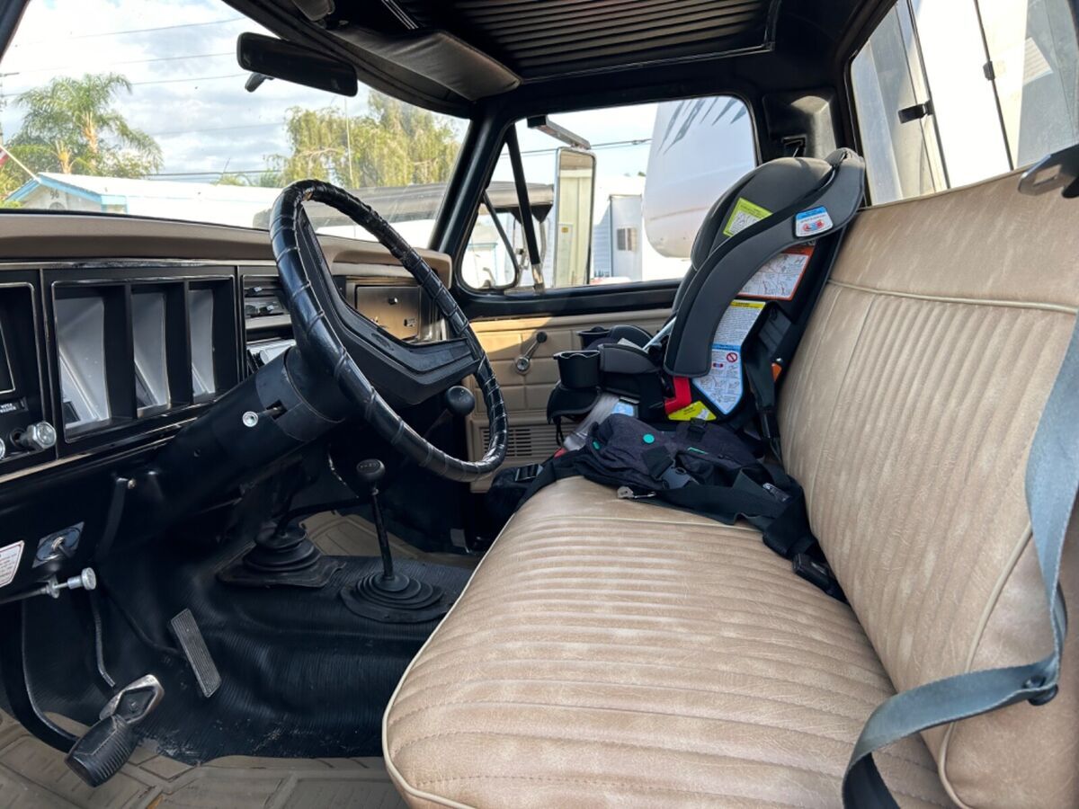 1978 Ford F-250 - photo 2