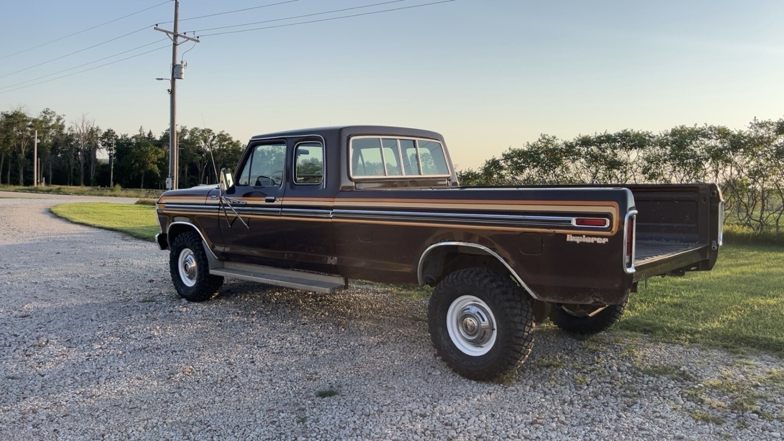 1978 Ford F250 Ranger Explorer Custom Camper Supercab - photo 4