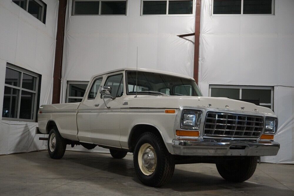 1978 Ford F-250 Ranger package - photo 2