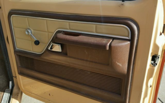 1978 Ford F-350 camper special - photo 4