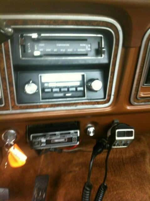 1978 Ford F-350 camper special - photo 11