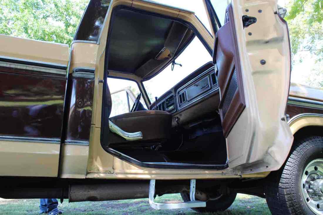 1978 Ford F350 XLT - photo 3