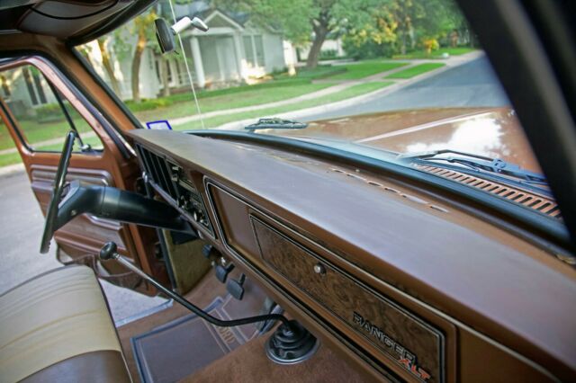 1978 Ford F-350 Ranger XLT - photo 12