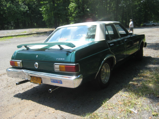 1978 Ford Other ESS Sedan 4-Door - photo 4