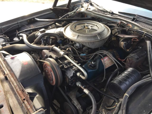 1978 Ford Thunderbird Diamond Jubilee Hardtop 2-Door - photo 3