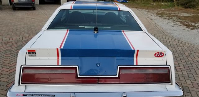 1978 Ford Thunderbird - photo 8