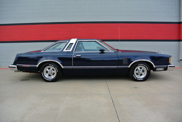 1978 Ford Thunderbird - photo 2