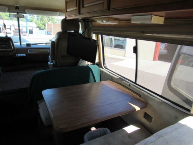 1978 GMC R/V 2500 Series -- - photo 9
