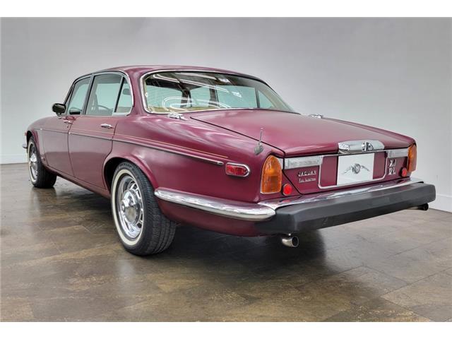 1978 Jaguar XJ12 - photo 11