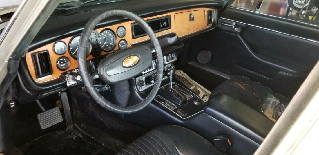 1978 Jaguar XJ6L chrome - photo 4